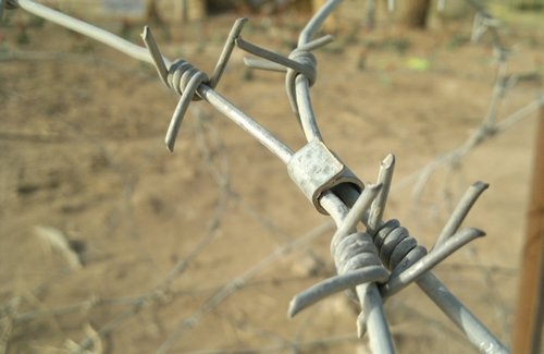 Нуробод: Агар узви ҲНИТ бошӣ имзо гузор